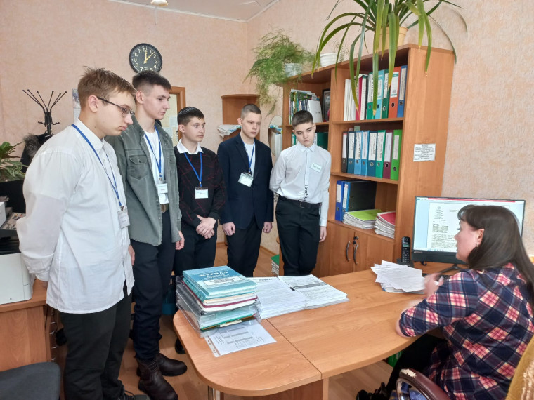 Мероприятие по профориентации с учащимися Абалаковской СОШ №1. Мероприятие по профориентации с учащимися Абалаковской СОШ №1.
